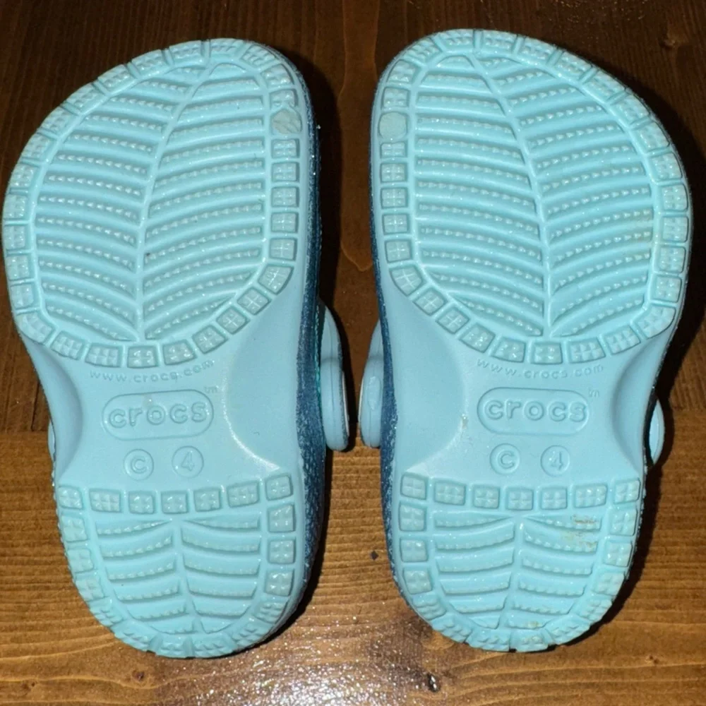 CROCS disney frozen